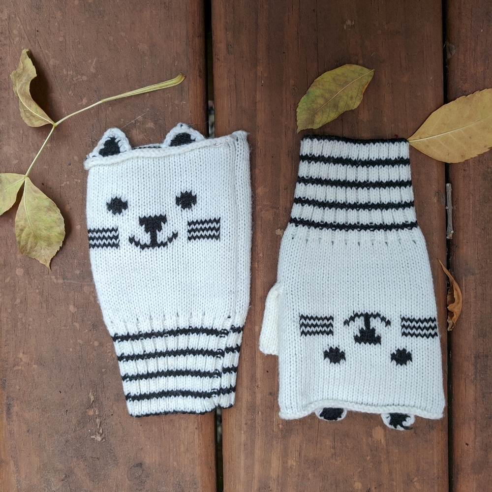 Cat fingerless womens gloves